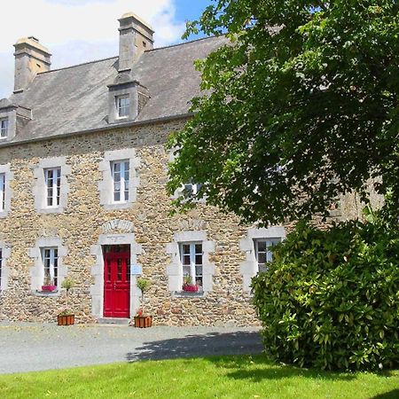 Le Clos Des Tilleuls D Day Home, Chambres D'Hotes, Suite Avec Sauna Privatif, Suite Avec Balneotherapie Privative, En Supplement Option Spa Bain A Remous La Vendelée Екстериор снимка
