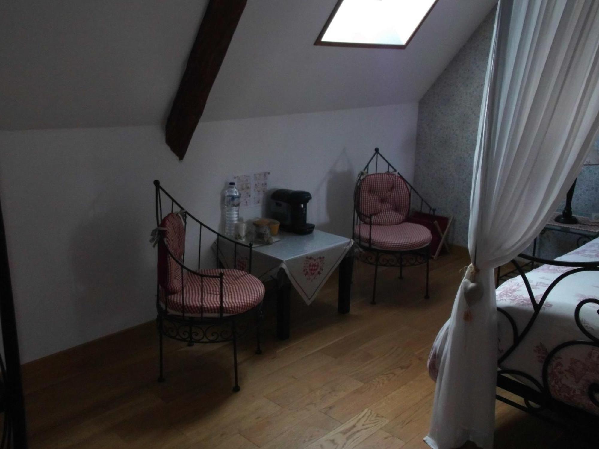 Le Clos Des Tilleuls D Day Home, Chambres D'Hotes, Suite Avec Sauna Privatif, Suite Avec Balneotherapie Privative, En Supplement Option Spa Bain A Remous La Vendelée Стая снимка