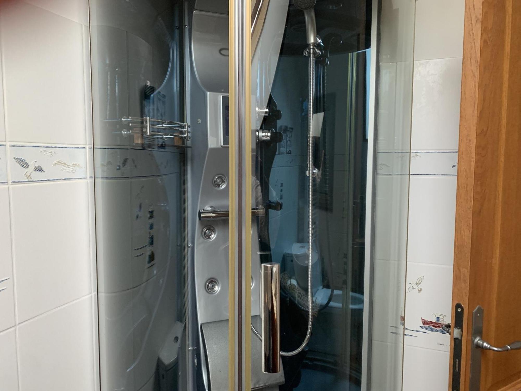 Le Clos Des Tilleuls D Day Home, Chambres D'Hotes, Suite Avec Sauna Privatif, Suite Avec Balneotherapie Privative, En Supplement Option Spa Bain A Remous La Vendelée Стая снимка